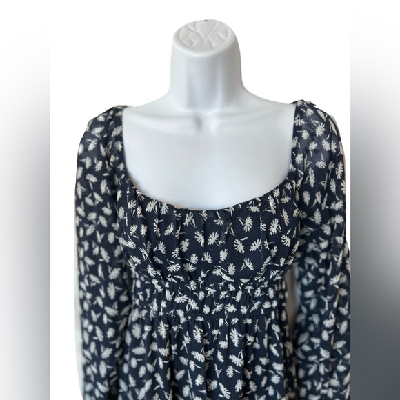 🌸 LUSH Floral Off-Shoulder Skort Dress | Navy & White | Women’s Small EUC - Picture 2 of 10